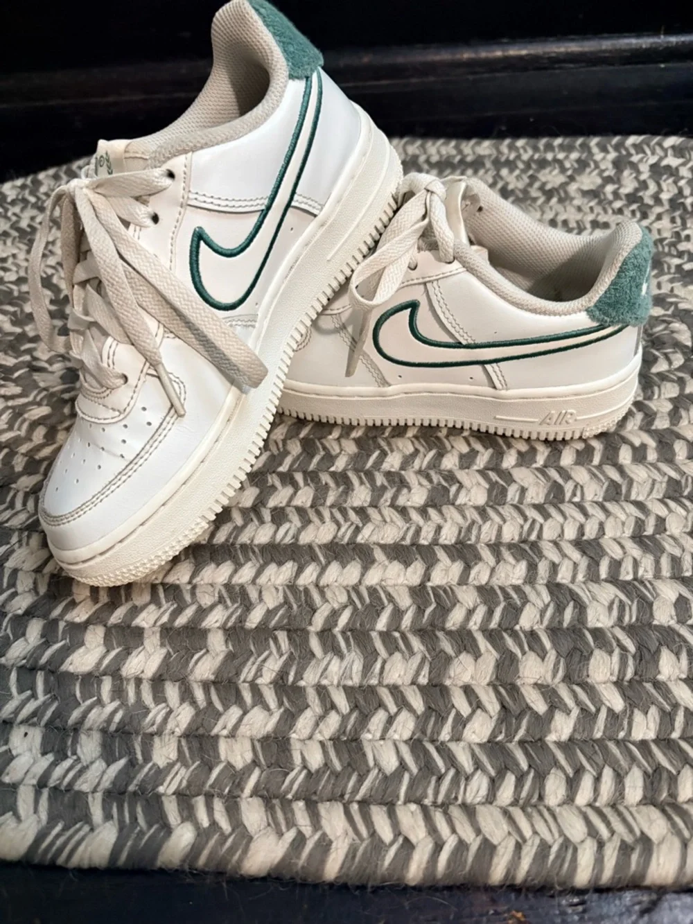 Nike Kids White Sneakers with Dark Green Swoosh